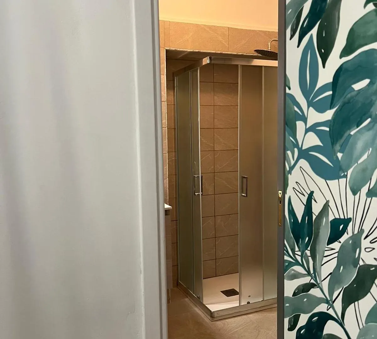 Sweet Lotus Apartment تاورمينا