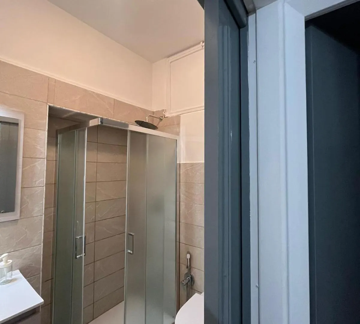Sweet Lotus Apartment تاورمينا