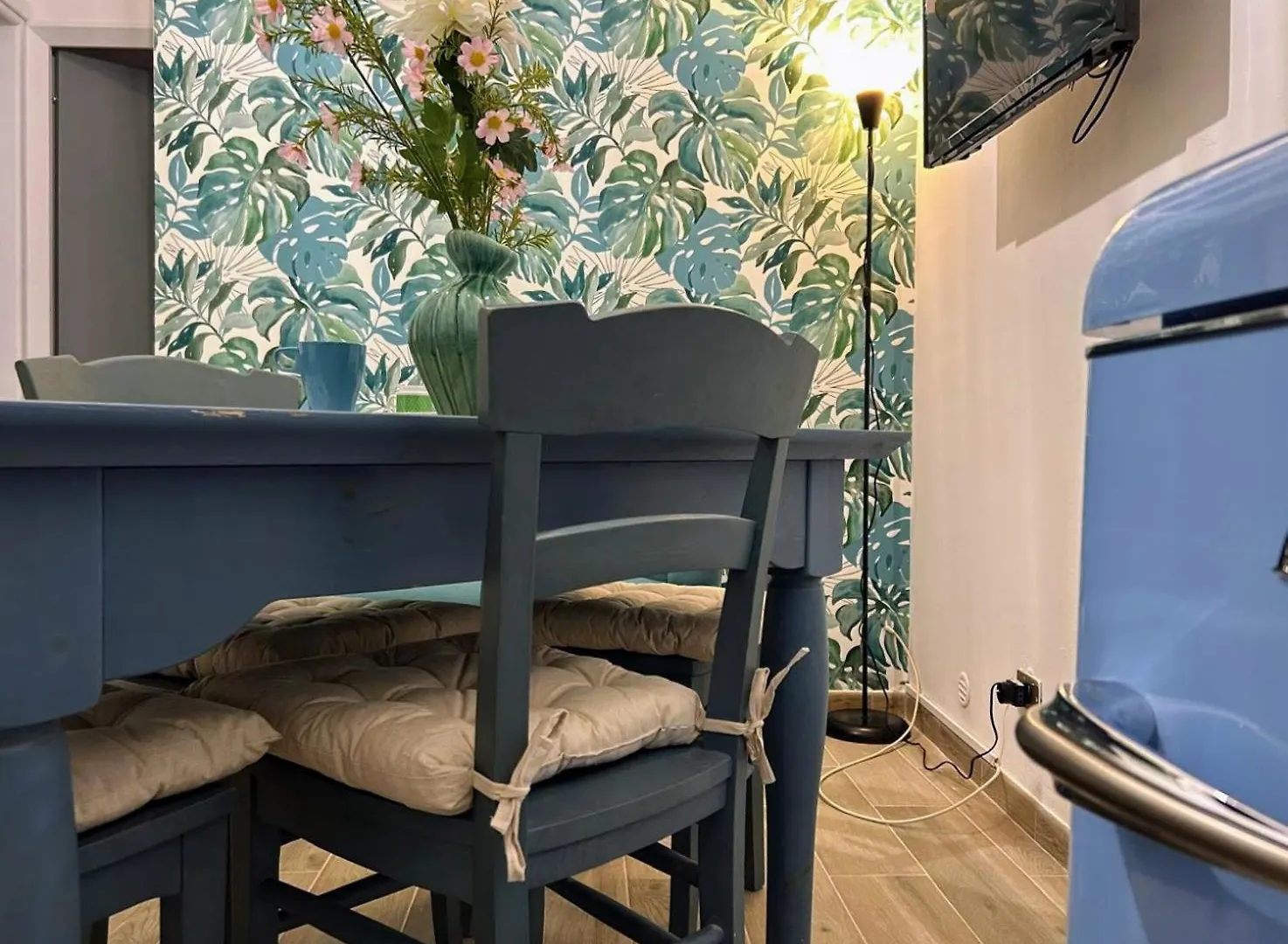 Sweet Lotus Apartment تاورمينا